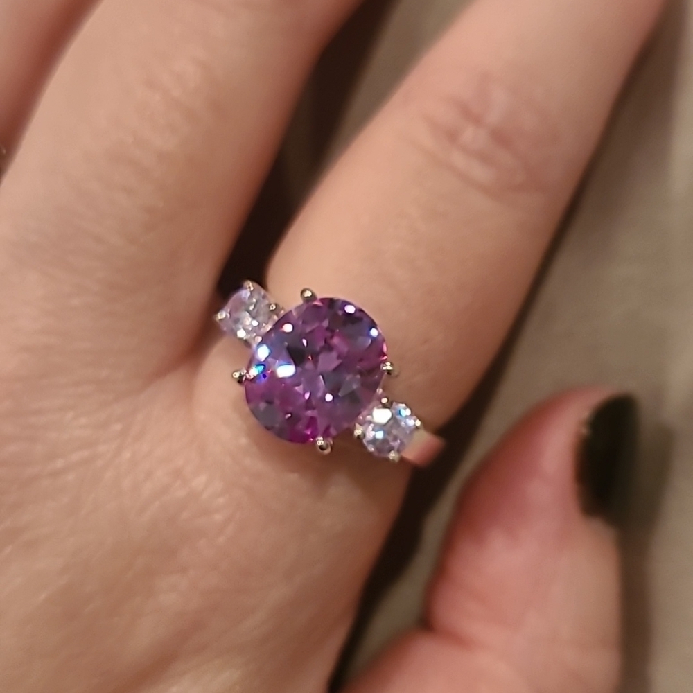Cubic zirconia sterling silver ring - Picture 1 of 8